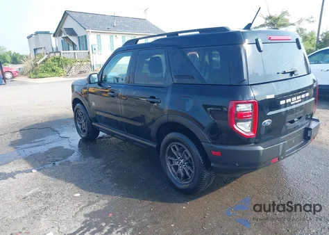 2022 Ford Bronco Sport Big Bend z USA, uszkodzony, nr VIN 3FMCR9B60NRE21101